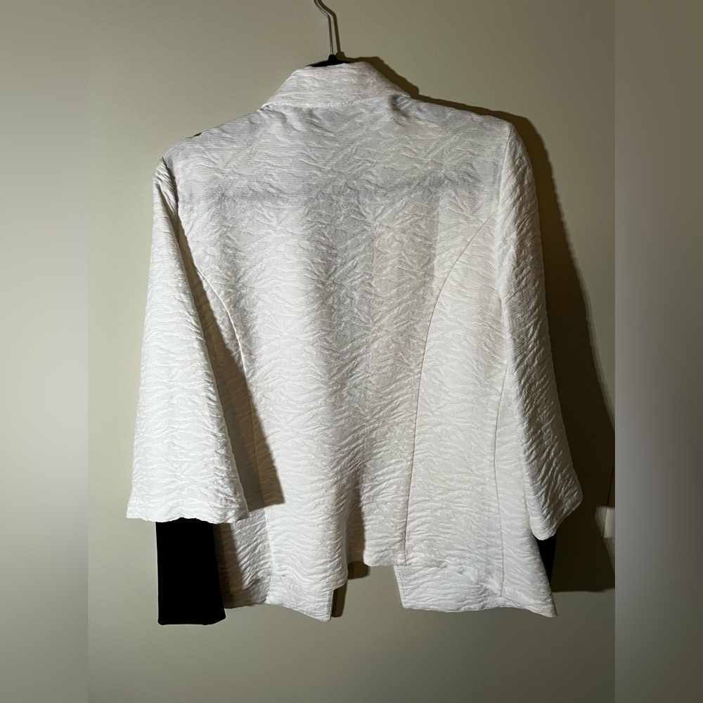 Joseph Ribkoff jacket size 8 - Picture 3 of 3